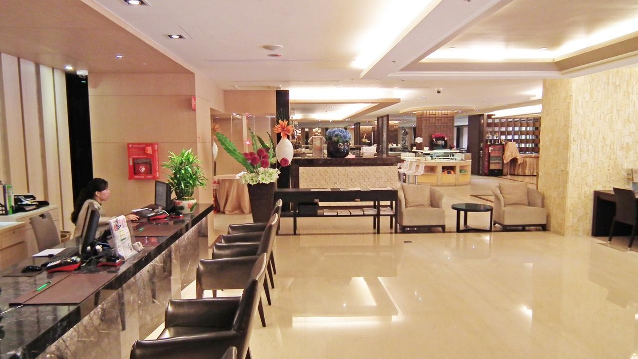 Fuli Hot Spring Resort Yuchi Bagian luar foto